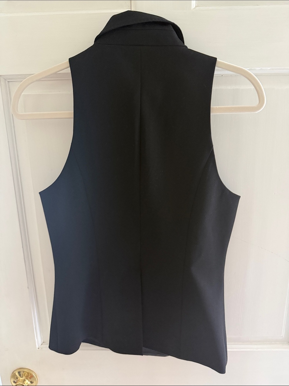 L'AGENCE Black Vesper Tuxedo Vest with Gold Buttons size 4 - Picture 2 of 4